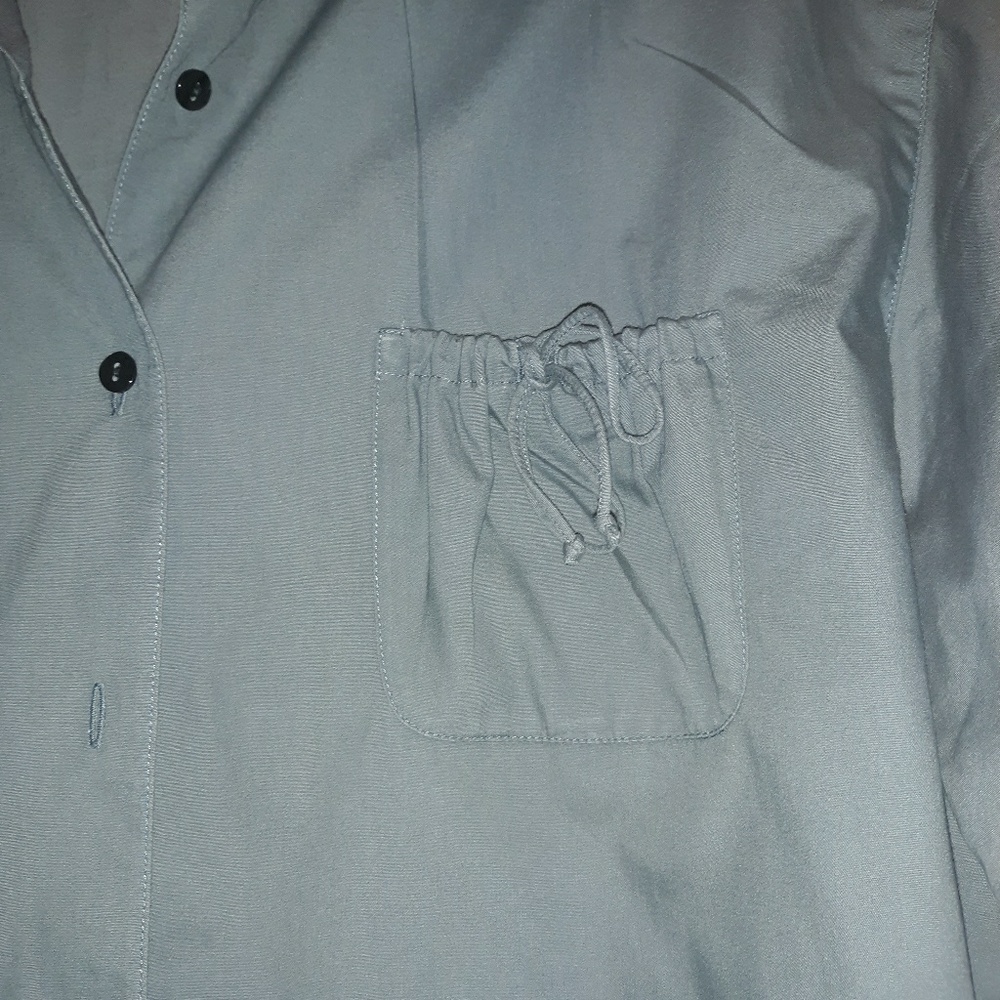🌺GRAY Top - Picture 3 of 3